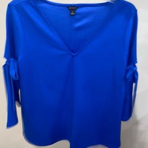 Ann Taylor bow sleeve top